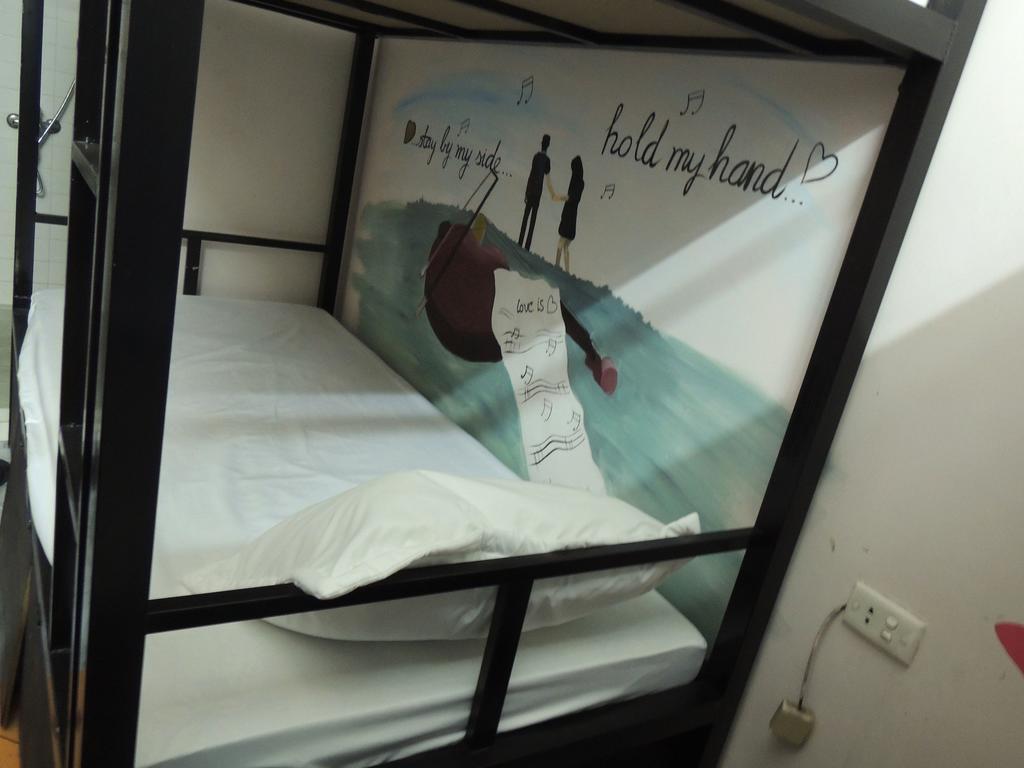 Halong Happy Hostel (Adults Only) Hạ Long Exterior foto