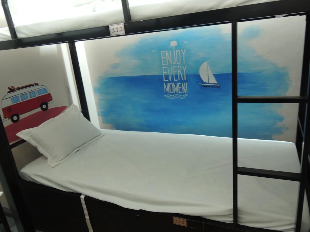 Halong Happy Hostel (Adults Only) Hạ Long Exterior foto